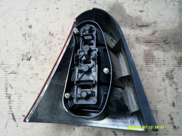 FEU ARRIERE DROIT MERCEDES - Vue 2